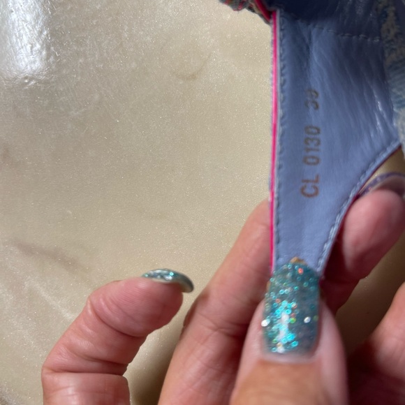 🆕 Louis Vuitton Monogrammed Denim Wedges - Picture 7 of 9